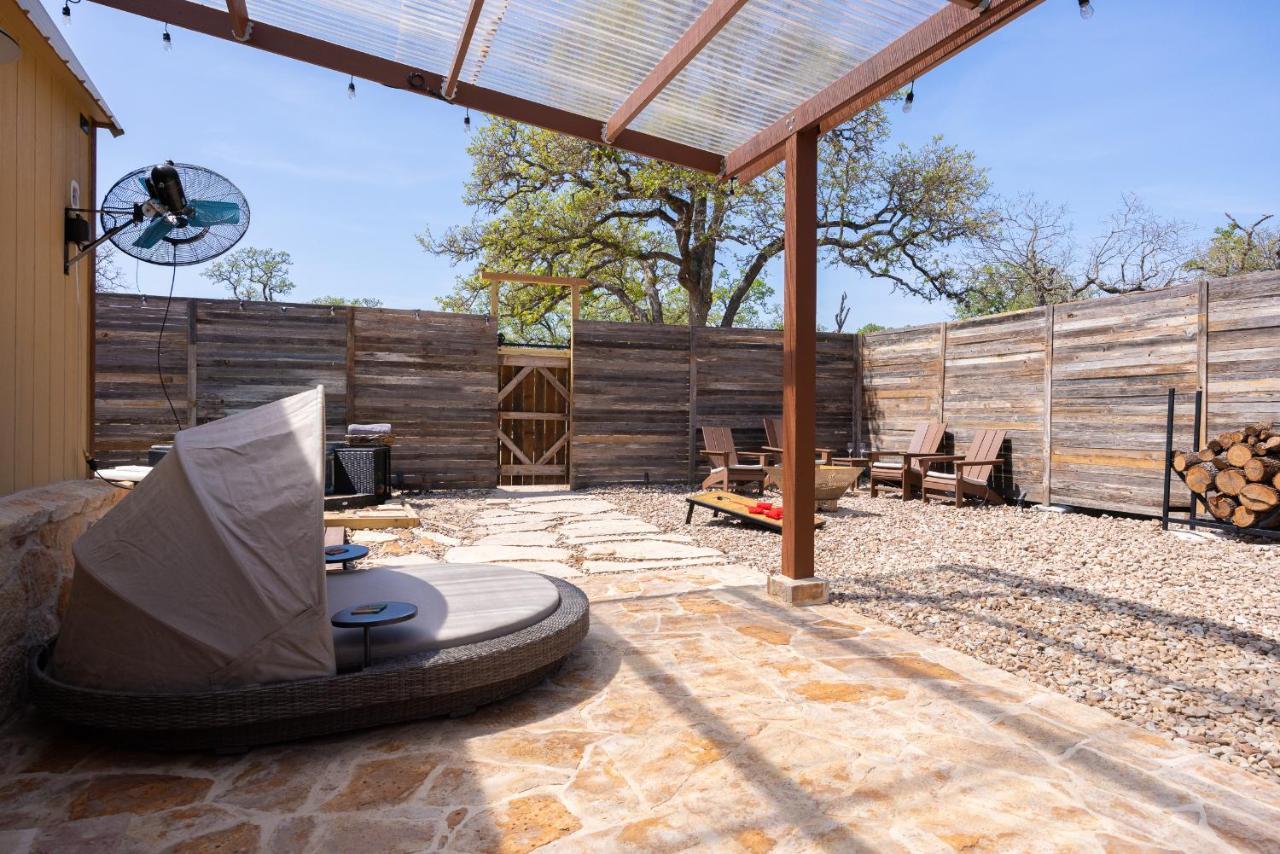 Romantic Tiny Luxury Retreat W Heated Pool, Sauna N Outdoor Shower In Wimberley 10 Acres Villa Dış mekan fotoğraf