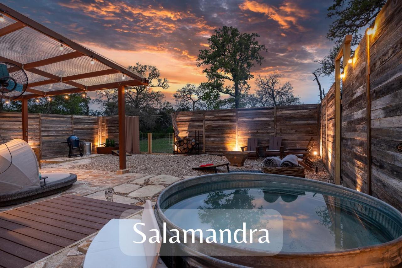 Romantic Tiny Luxury Retreat W Heated Pool, Sauna N Outdoor Shower In Wimberley 10 Acres Dış mekan fotoğraf